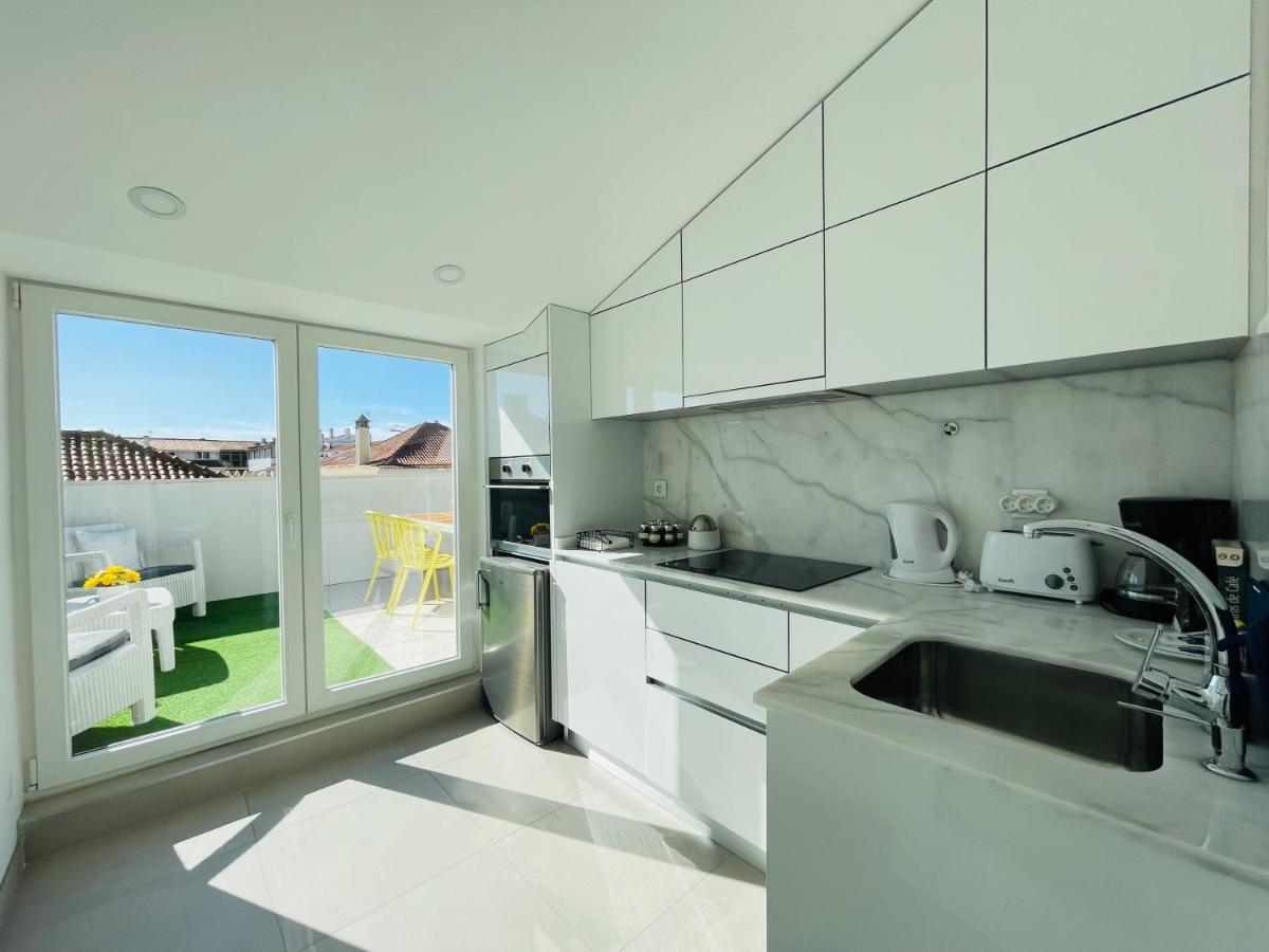 Central Tiled Apartment أفيرو المظهر الخارجي الصورة