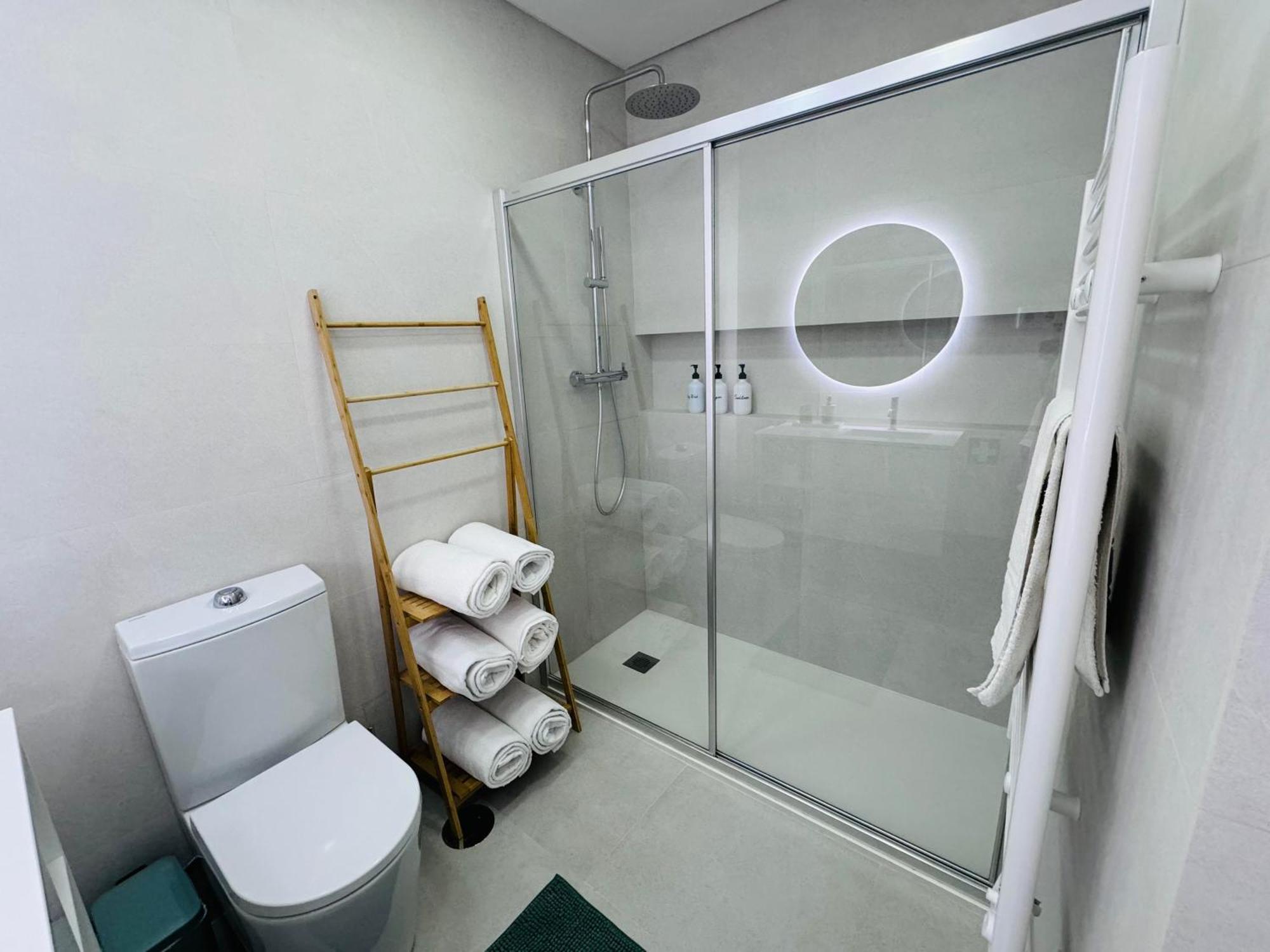 Central Tiled Apartment أفيرو المظهر الخارجي الصورة