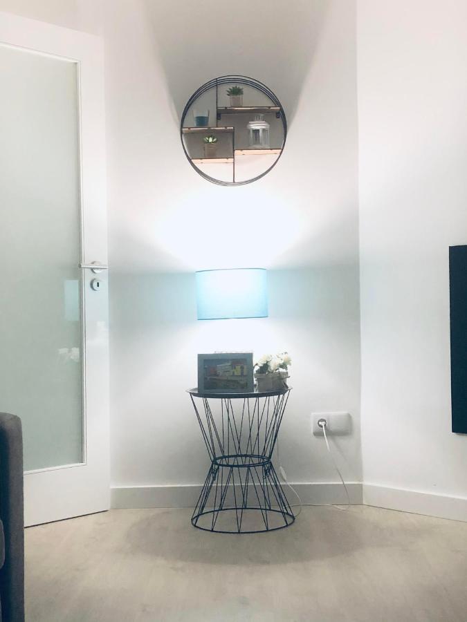 Central Tiled Apartment أفيرو المظهر الخارجي الصورة